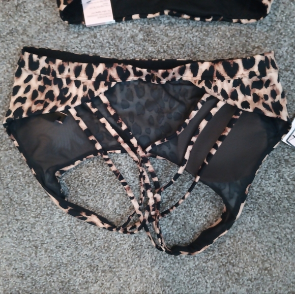 VS leopard set - Picture 4 of 5